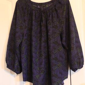 Ann Taylor Blue/Black/Green Dotted Floral Flowy Pheasant Top Size Large